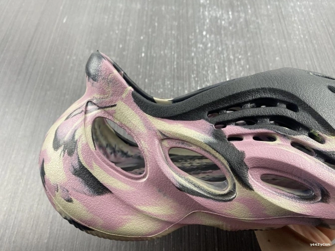RNR Foam Adidas Carbon MX Yeezy IG9562 1006